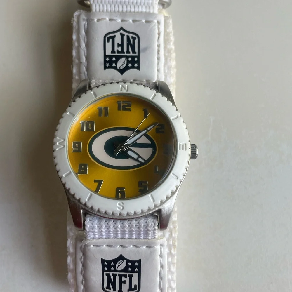 NFL Green Bay Packers Yellow and White Fan Watch - Picture 1 of 7